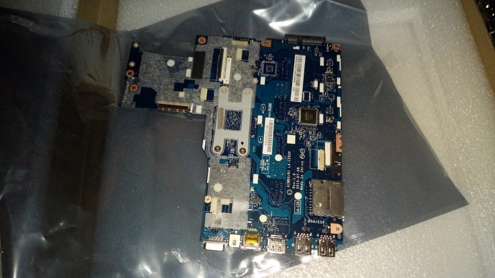Материнская плата для ноутбука Lenovo B51-30 NOK N3050 UMA NFN EMMC (5B20J78478), оригинал