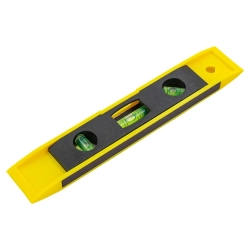 Уровень строительный , магнитный 225 мм WMC TOOLS WMC-CL225L3