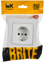 BRITE Розетка 1-местная с заземлением с защитными шторками 16А в сборе РСР14-1-0-БрАБ арктический белый IEK