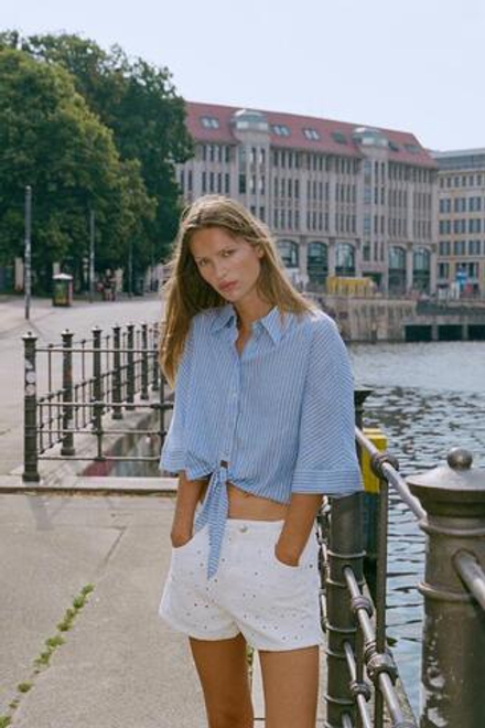 ZARA ШОРТЫ Z1975 СО СРЕДНЕЙ ПОСАДКОЙ И ПЕРФОРИРОВАННОЙ ВЫШИВКОЙ, ЦВЕТ ВЫБЕЛЕННОГО ЛЬНА