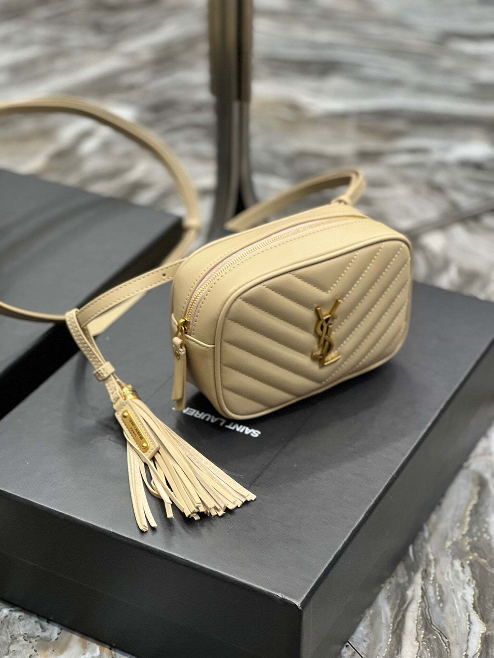 Yves Saint Laurent Lou Camera Belt Bag 16 cm
