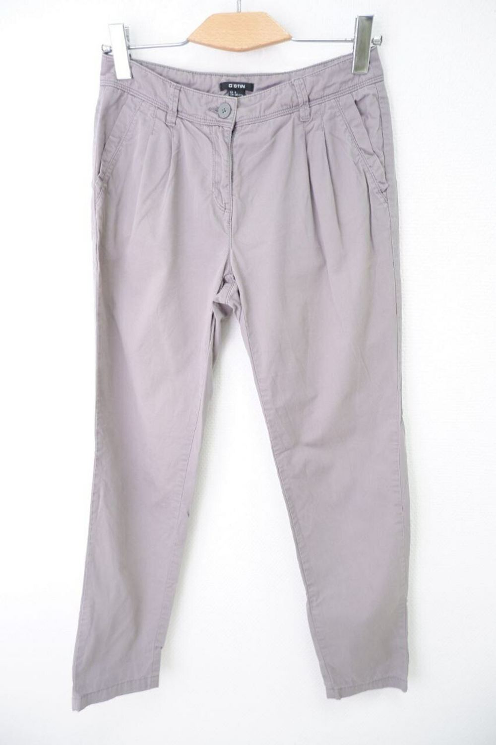 Брюки Ostin светлые 44 размер