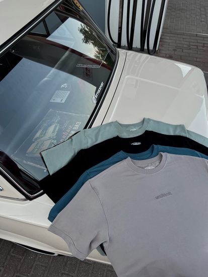 Футболка UNIFORM Relaxed серый