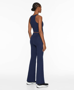 OYSHO Компрессионные брюки клеш Flare Compressive Raise Up, темно-синий