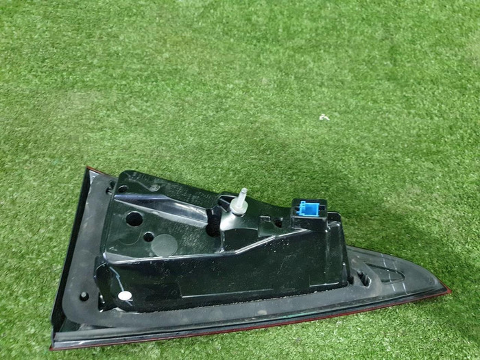 Фонарь правый внутренний Mercedes GLE V167 (18-24)