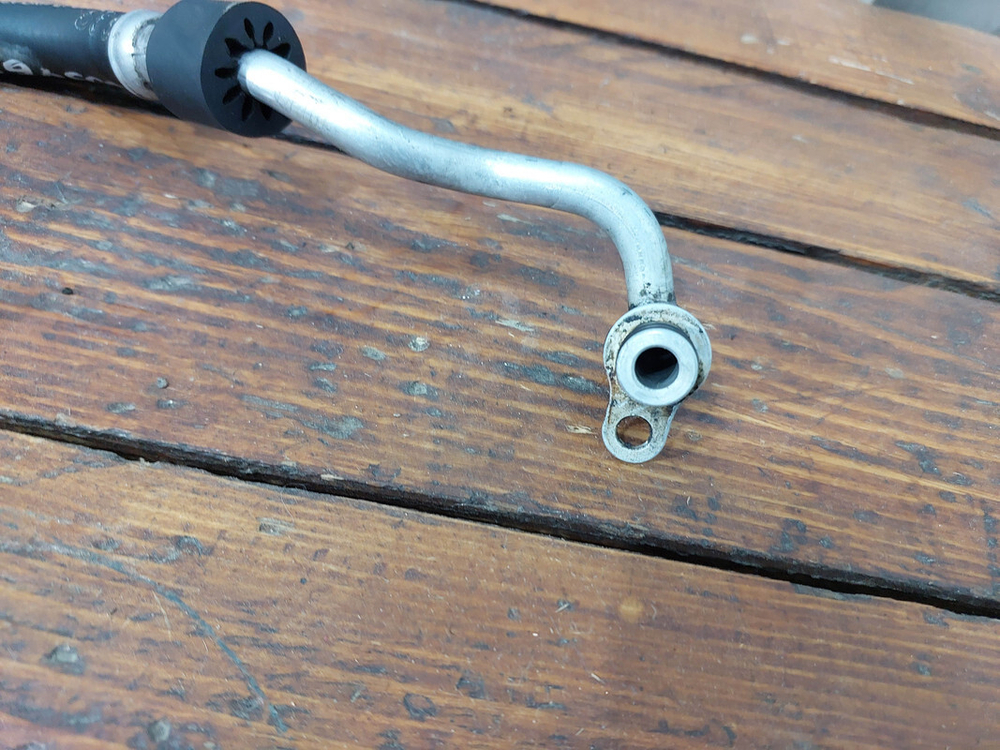 Трубка охлаждения турбины Mercedes M278 Б/У Оригинал A2782000700