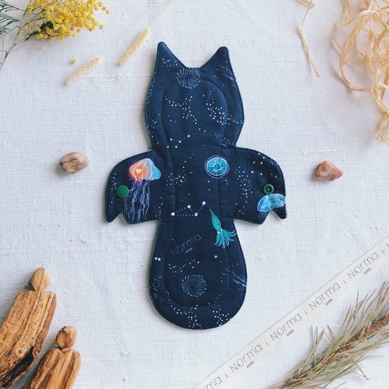 Многоразовая прокладка Norma Pads Медиум Бетмен "Космос"