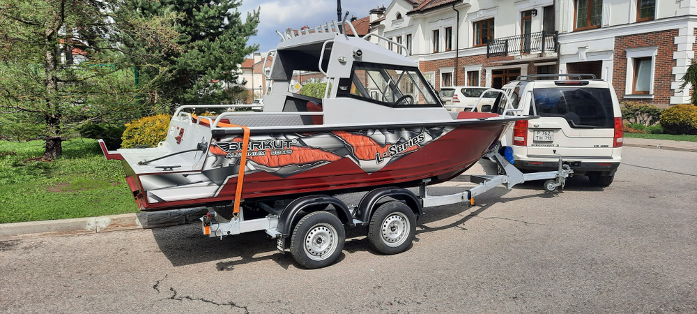 Лодка Беркут Л-НТ Опен / BERKUT L-HT Open