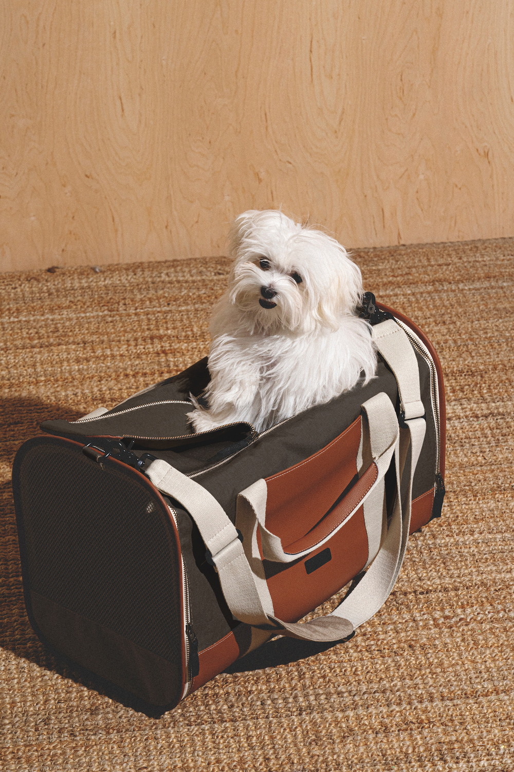 Закрытая сумка Пони-Тревелони коричневая