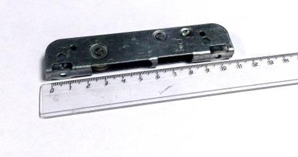 Кронштейн петли плит Индезит /Аристон 033337