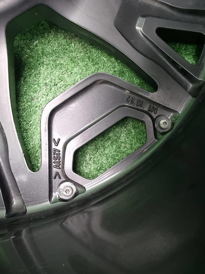 Диск литой R22 BMW IX I20 (2021-н.в.)