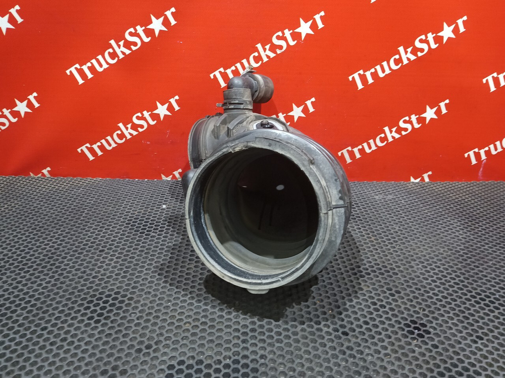 Патрубок воздушного фильтра 2021г