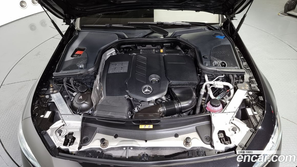 Mercedes-Benz CLS-Class C257 CLS300d 4MATIC (05.2022)