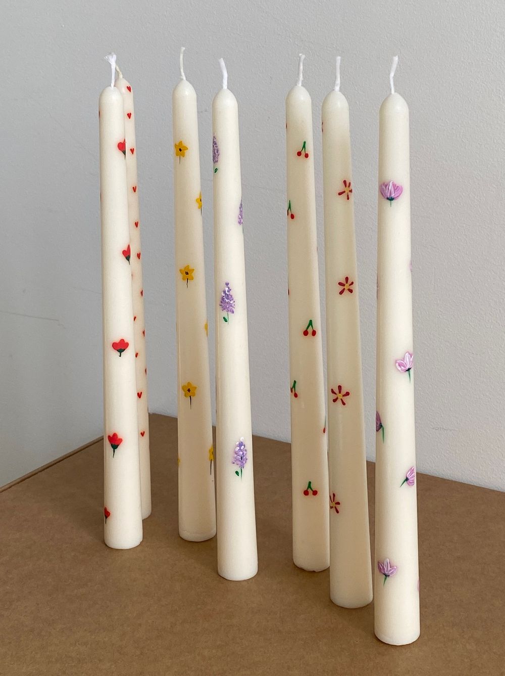 Свеча JIWA натуральная формовая "Long"с рисунком