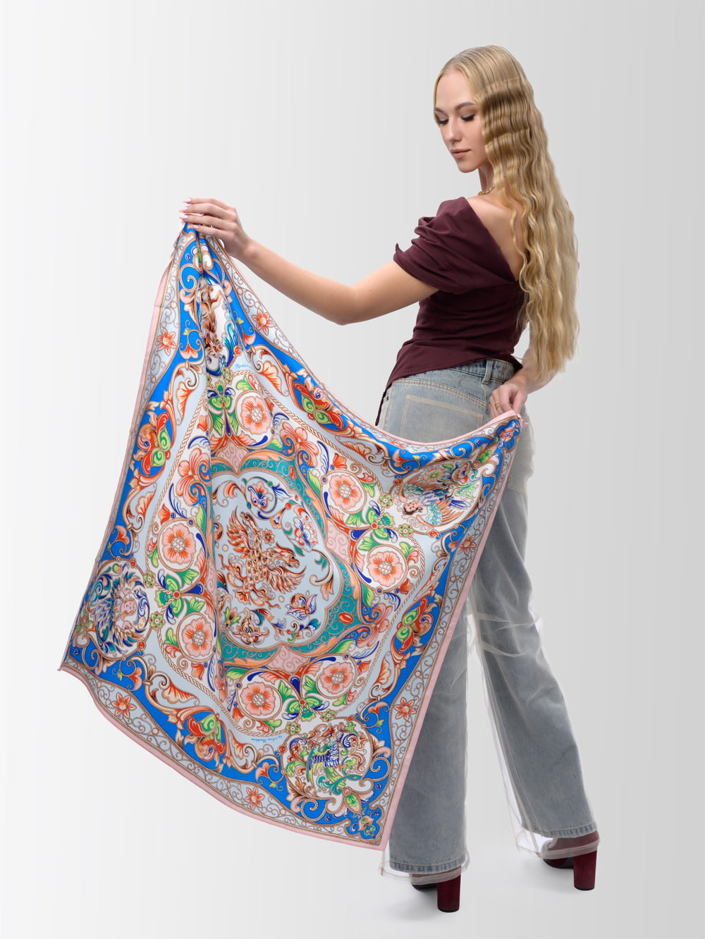 Платок «Шедевры русских эмальеров»