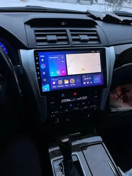 Магнитола для Toyota Camry 2014-2018 (рамка серебро) - FarCar 466M монитор 10.36" QLED на Android 14, TS18, CarPlay, 4G SIM-слот