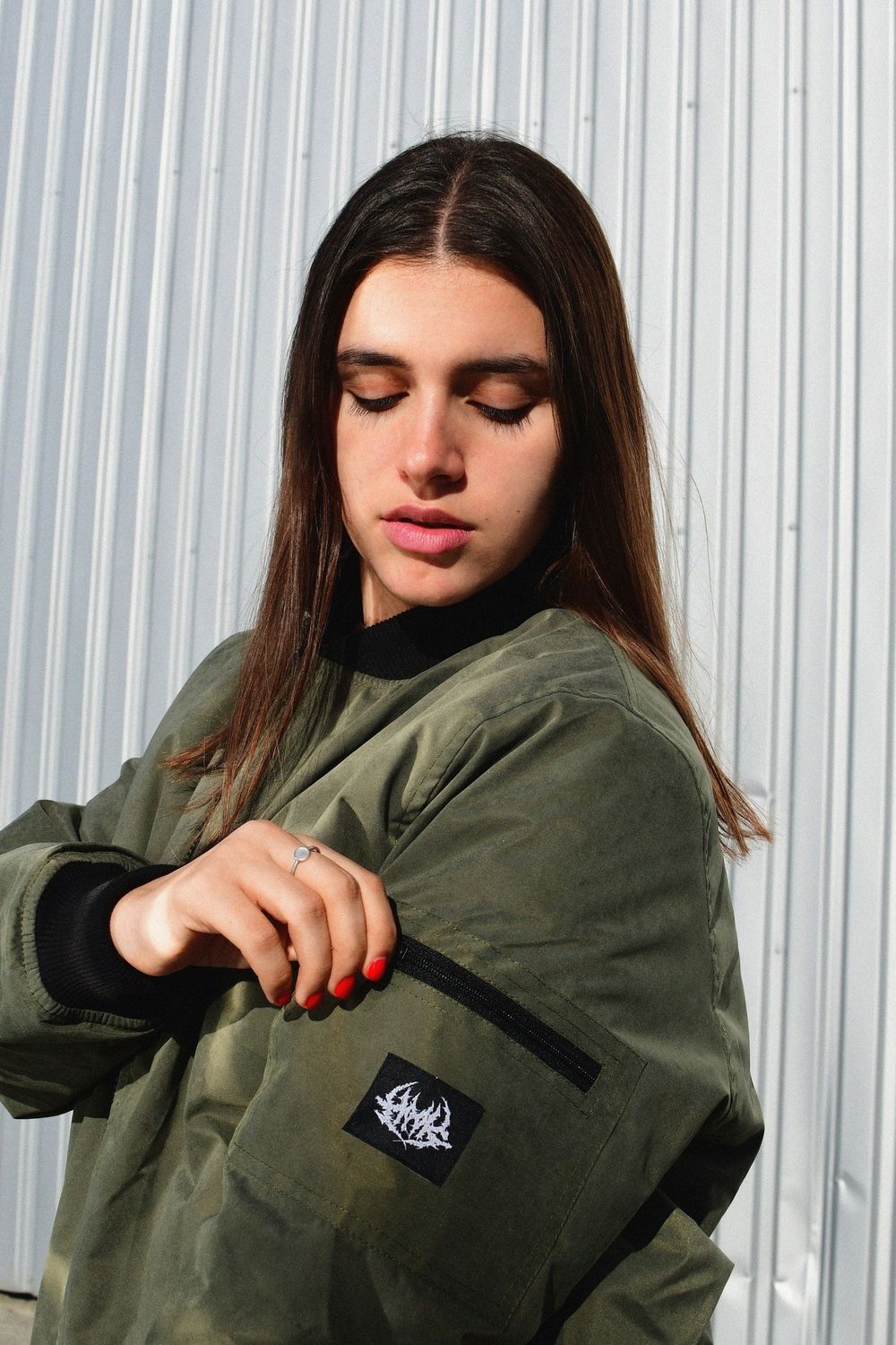 Купить Бомбер Hook Лого Утеплитель 150 мембрана Олива Бомбер Hook Лого Утеплитель 150 мембрана Олива