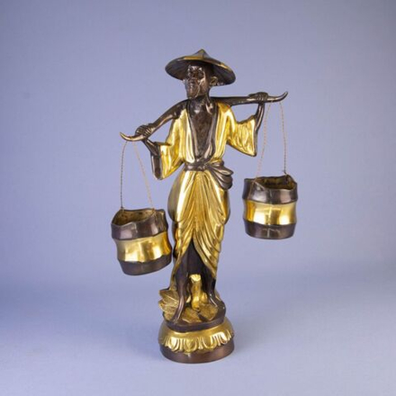 Винтаж: Бронзовая скульптура «Водонос»