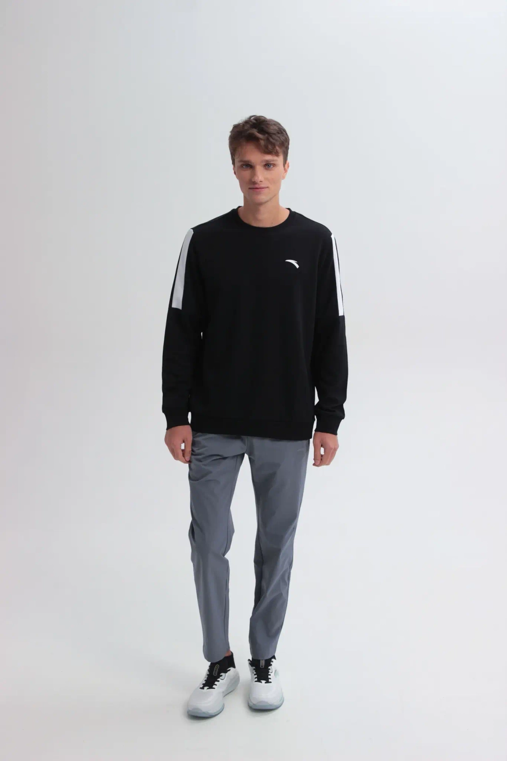 Брюки текст. ANTA Woven Track Pants