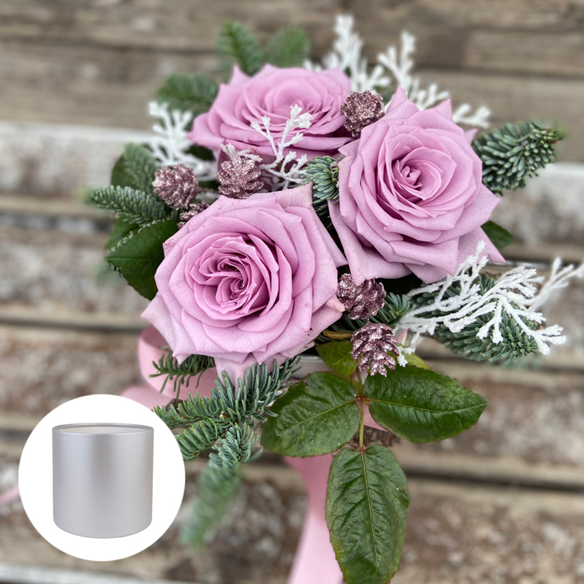 roseBox ❄ Аметистовое сияние — новогодняя композиция интерьерных лунных роз в цвете 2025 года