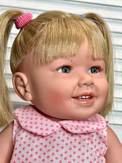 Кукла Manolo Dolls виниловая Diana 47см в пакете (7272)