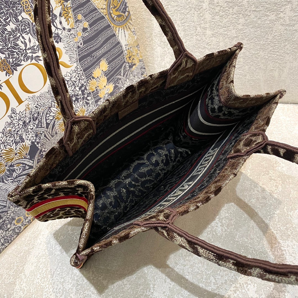 Christian Dior Book Tote 36 cm