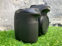 Canon EOS 80D (7.400 кадров) Покупка/Продажа