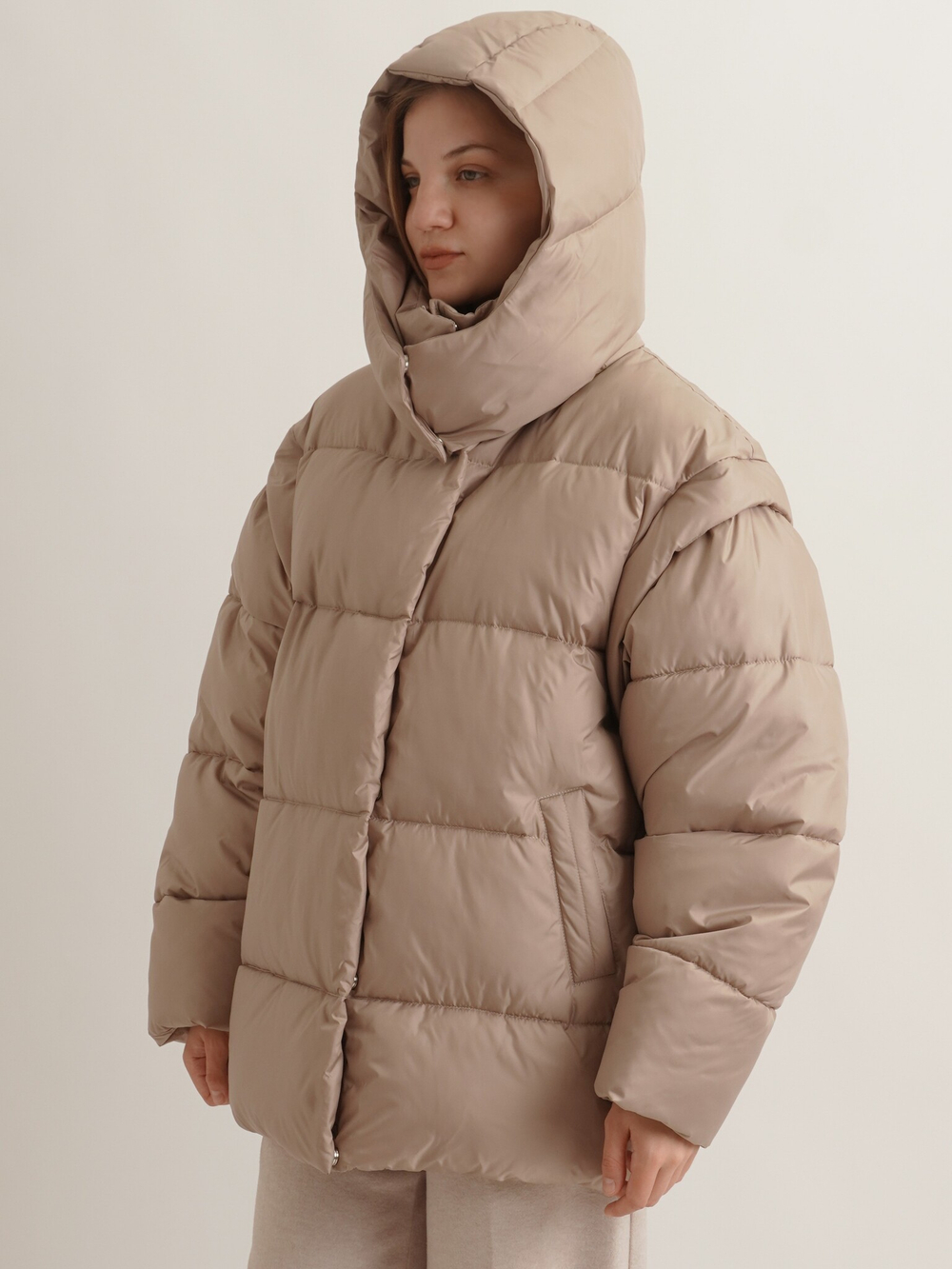 Пуховик объемный короткий Unisex с отстегивающимися рукавами