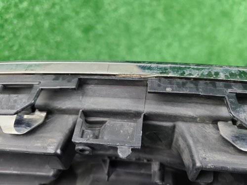 Решетка радиатора Renault Arkana (2019-2023)