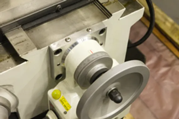 Широкоуниверсальный фрезерный станок STALEX MUF1200 Servo