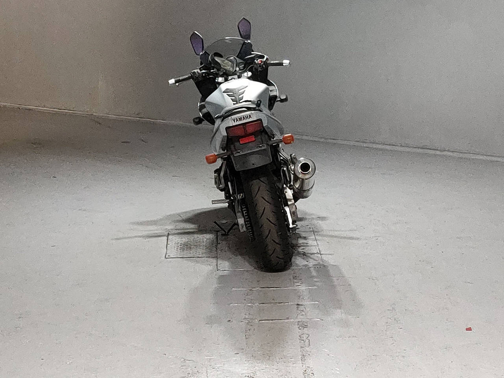 Yamaha FZS600 Fazer 2003