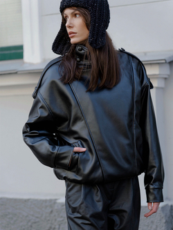 Бомбер из экокожи утепленный