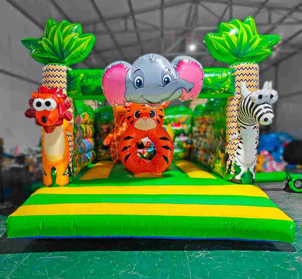 Коммерческий надувной батут «Чудо-сафари 2» 3,5*3,5*2,4 м