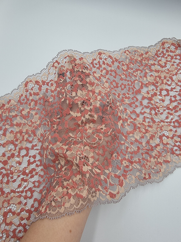 Кружево эластичное кирпичное/мультиколор КС149 (22 см)