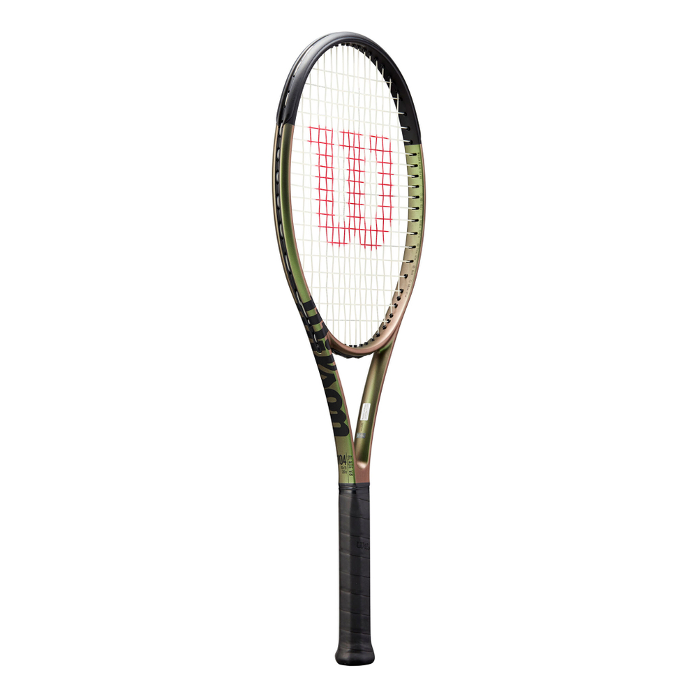 Теннисная ракетка Wilson Blade 104 V8 Tour Racket