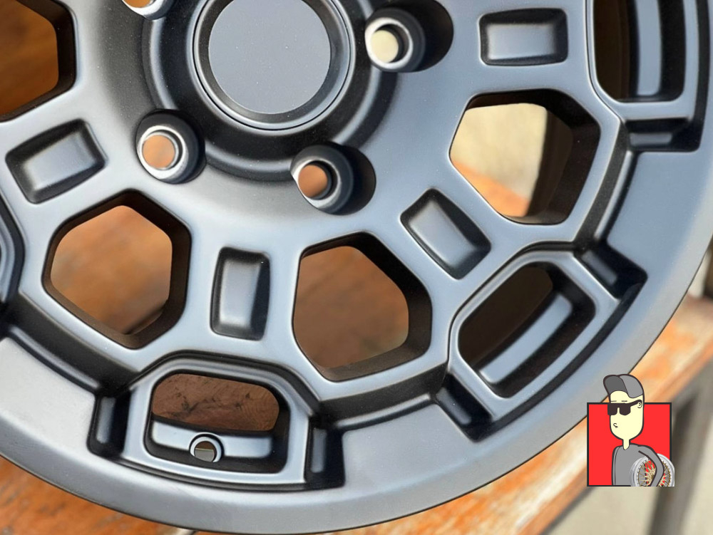 Комплект дисков TRD OFF ROAD 8672 18x9 et12 5x150