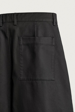 ZARA БРЮКИ-КЮЛОТЫ RELAXED FIT СО СКЛАДКАМИ, ЧЕРНЫЙ