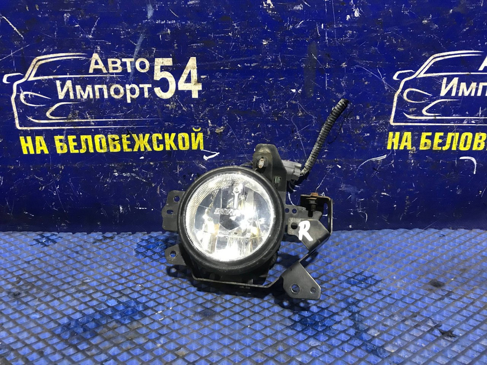 Туманка правая Honda STREAM 2003-2006