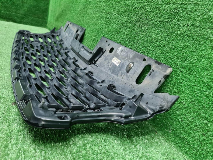 Решетка радиатора Range Rover Vogue 4 L405 (17-22)