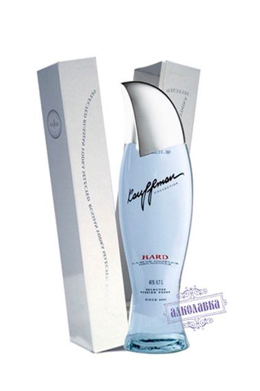 Водка Кауффман. Отборная Жесткая подарочная упаковка. 40%. 0,7 Л