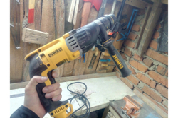 Перфоратор DEWALT D25144 K, 900 Вт