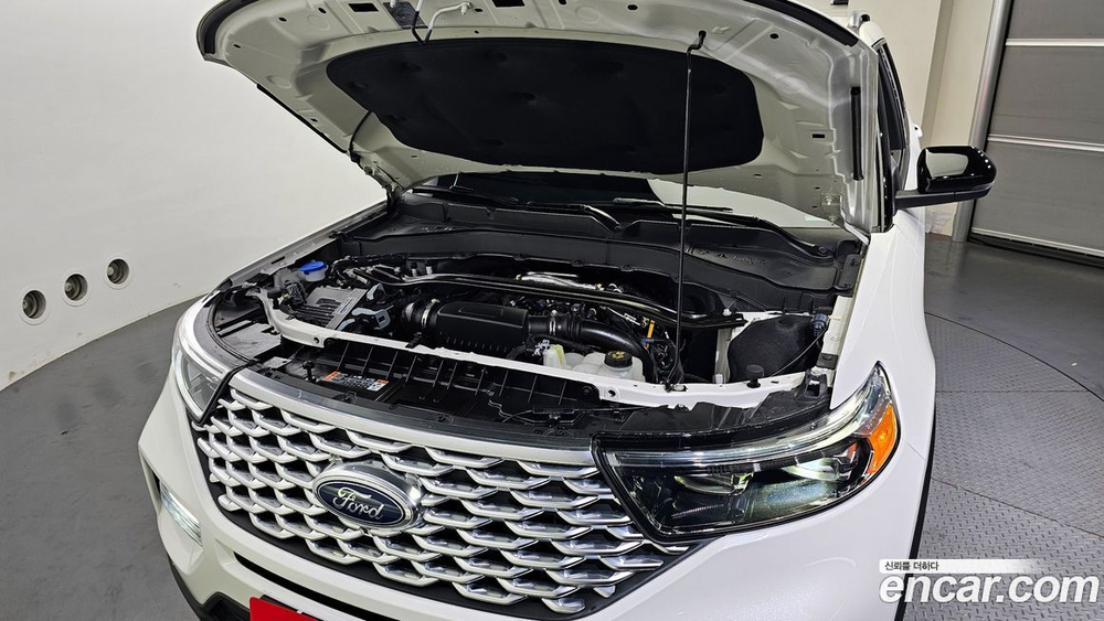 Ford Explorer 6 Generation 3.0 Platinum 4WD (04.2022)