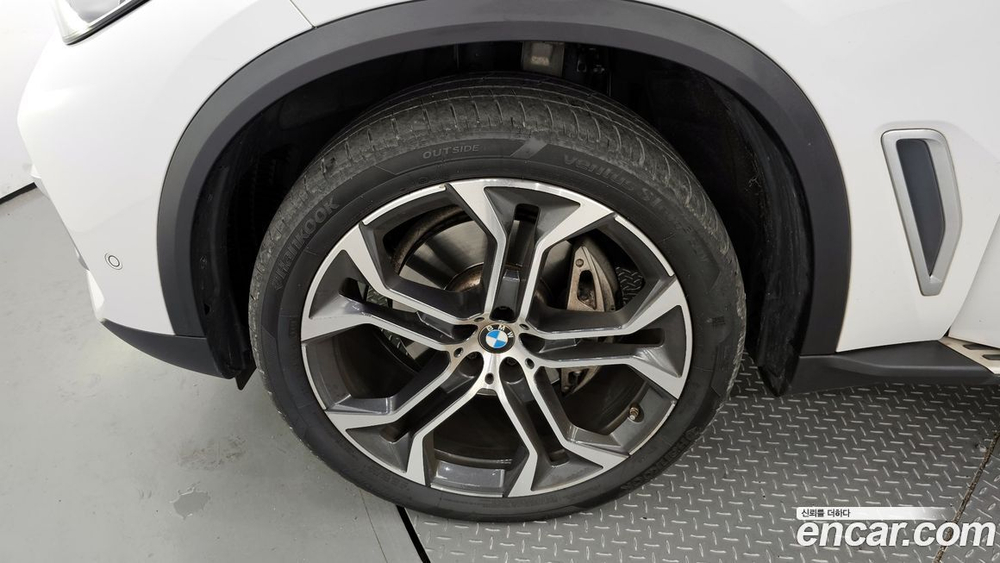 BMW X5 (G05) xDrive 30d xLine (03.2022)