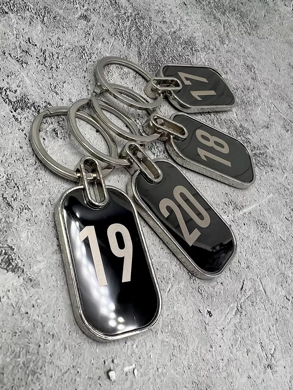 Номерки на ключи металл