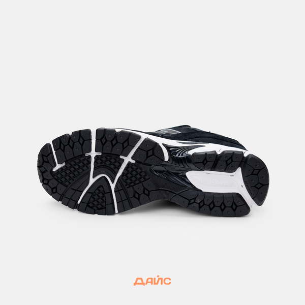 Кроссовки New Balance 2002R 