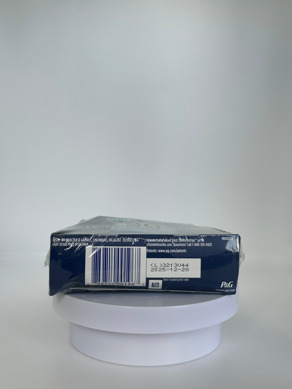 Отбеливающие полоски для зубов Crest Whitestrips Professional LED Light (Уценка)