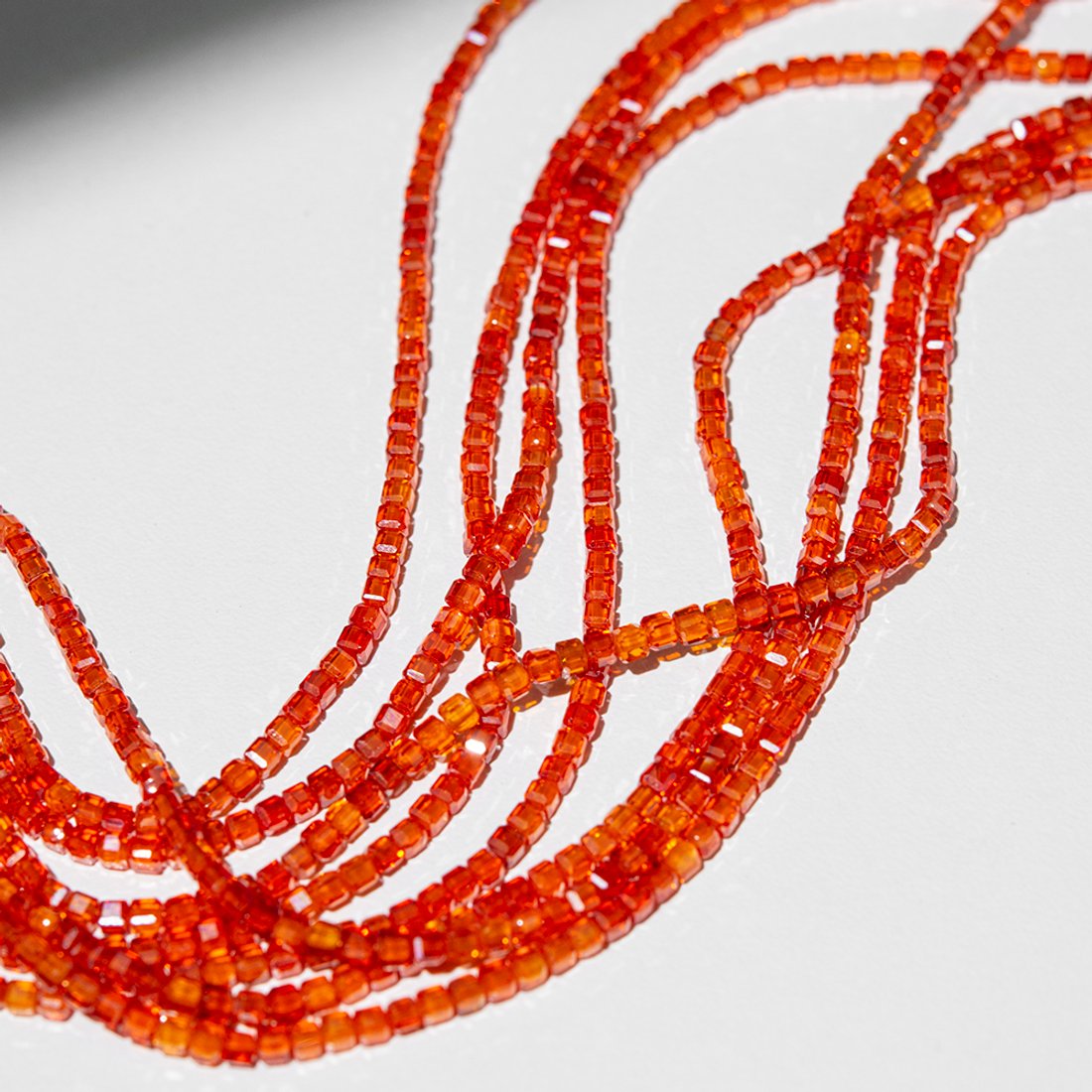 Фианиты, оттенок "Хурма", 2,3мм, кубик, микроогранка