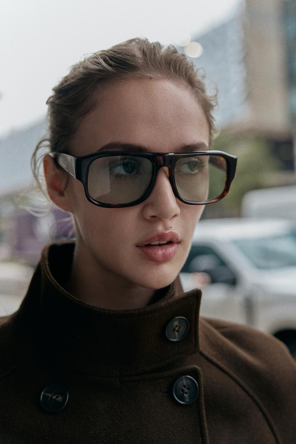 ZARA КОРОТКАЯ КУРТКА С ВОРОТНИКОМ-СТОЙКОЙ, КОРИЧНЕВЫЙ