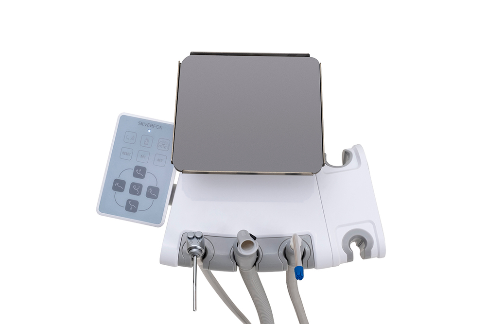 SILVERFOX 8000C-SRS0 Classic – Стоматологическая установка с верхней подачей и мягкой обивкой