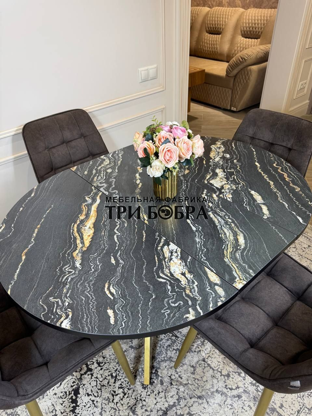 Круглый раздвижной стол "Лофт", луанда и стулья "Бостон" коричневые